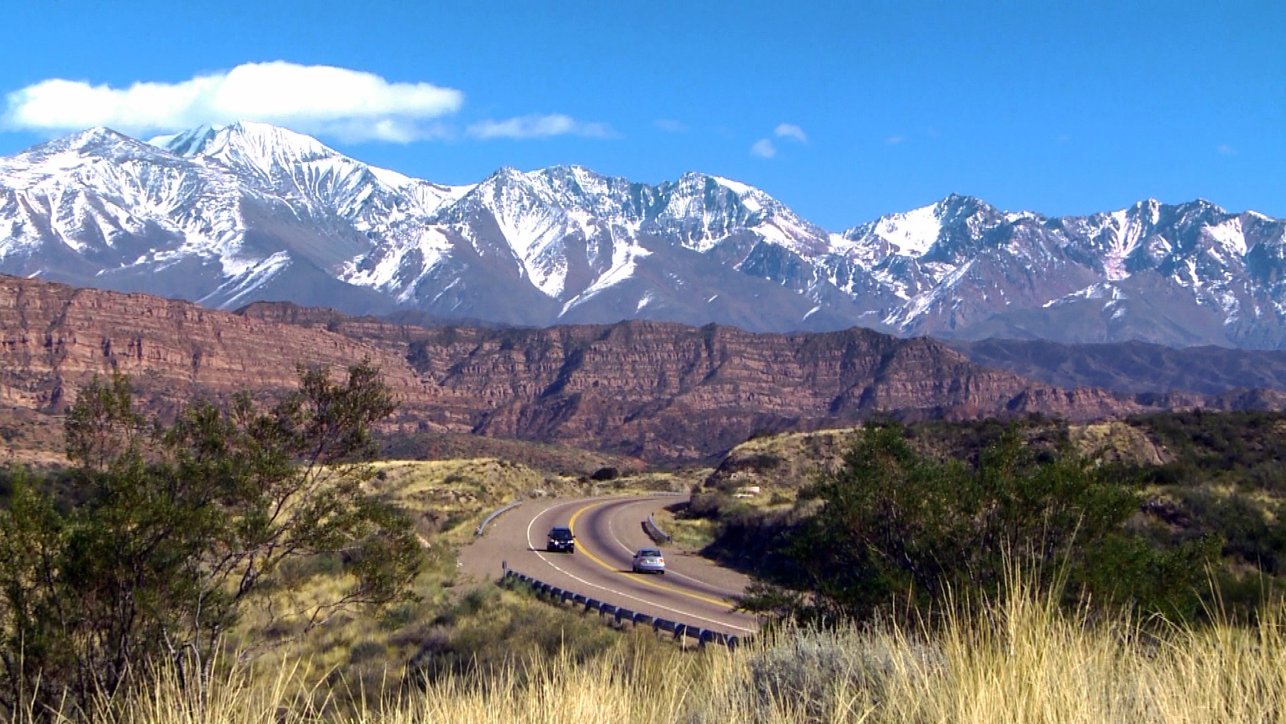Crossing the Andes Mendoza road trip
